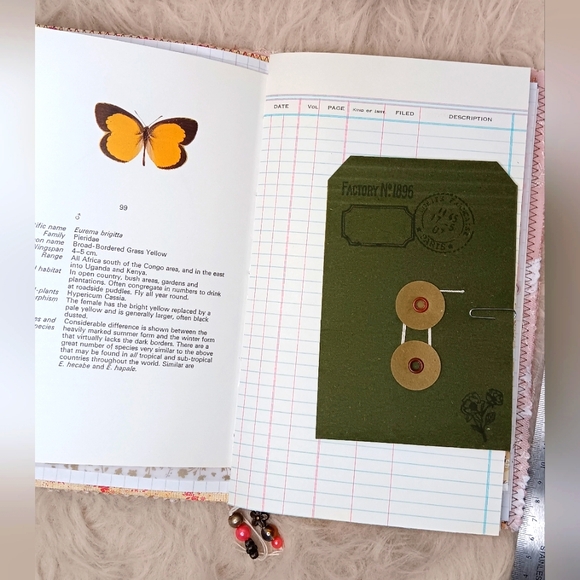 Rustic Farmhouse Junk Journal C - Picture 7 of 12